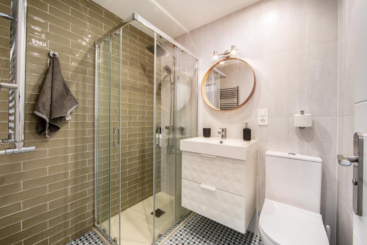 Apartament 4 Estaciones - Tu Hogar En El Corazon De Oviedo Zewnętrze zdjęcie